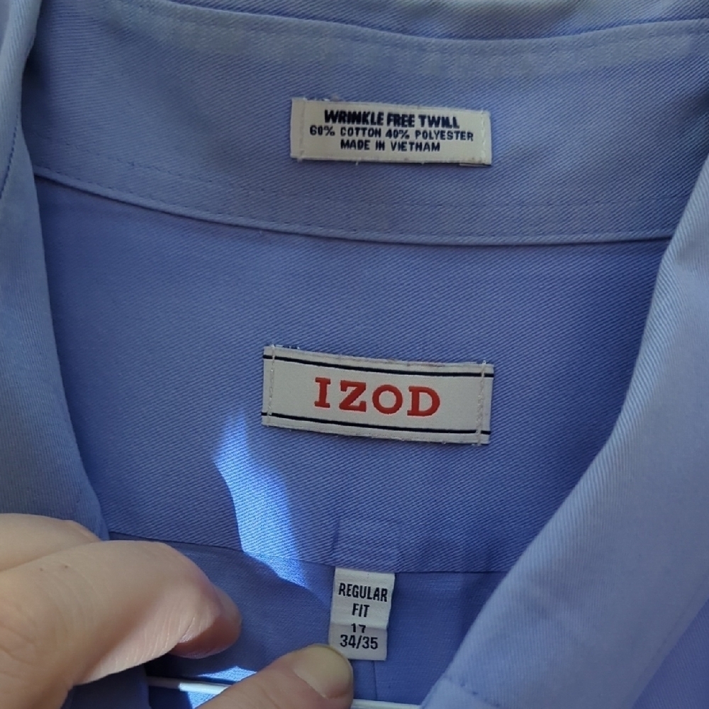 Izod Men's Casual Blue Button-Down Dress Shirt - Picture 3 of 7